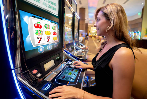 xrtoto Sydney Pools app on mobile phone showing live draw countdown and prediction entry